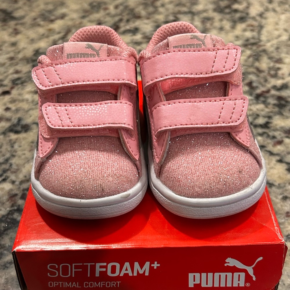 Kid girls puma shoes
